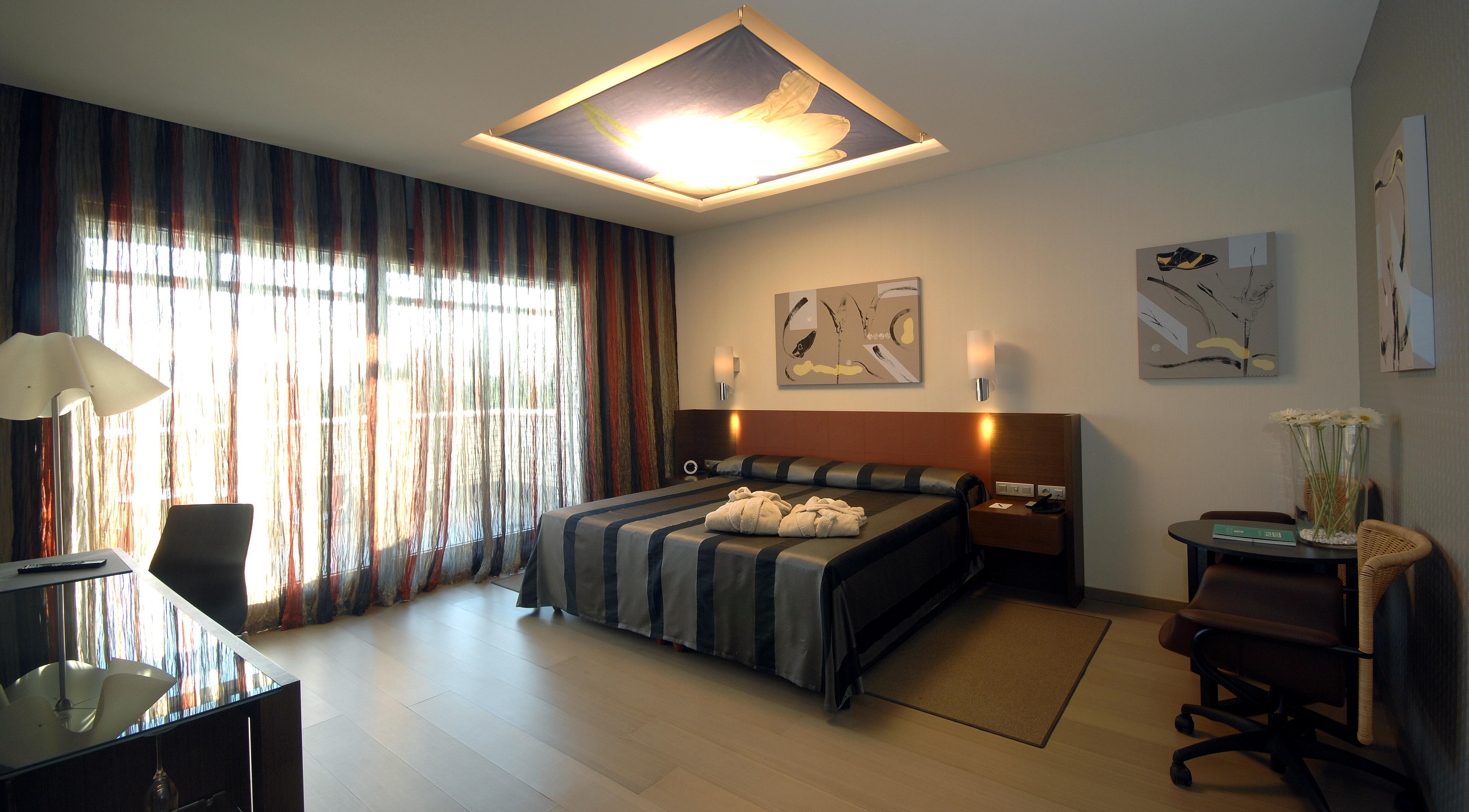 Sercotel El Encin Golf Alcala de Henares Bagian luar foto